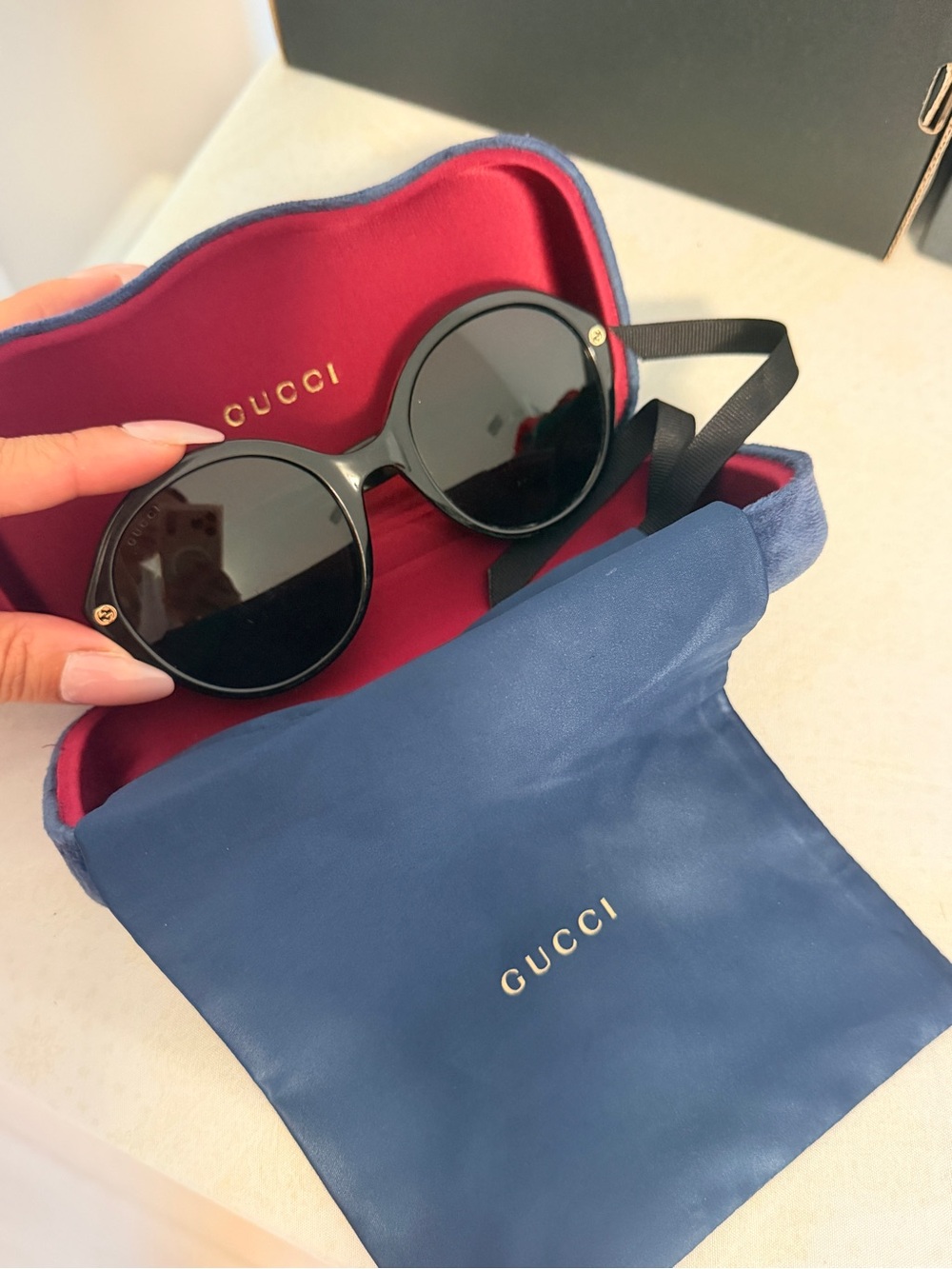 Gucci Black Oversized Sunglasses